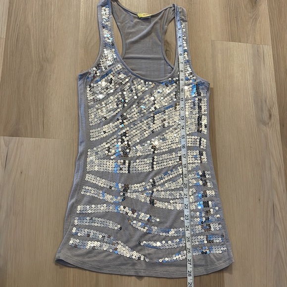 Wildcat gray and silver sequin tank top small - Picture 5 of 6